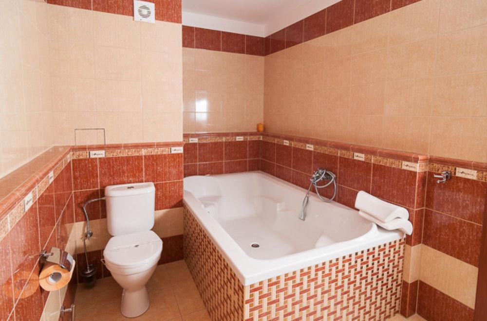 Hotel Radejov Knezdub المظهر الخارجي الصورة